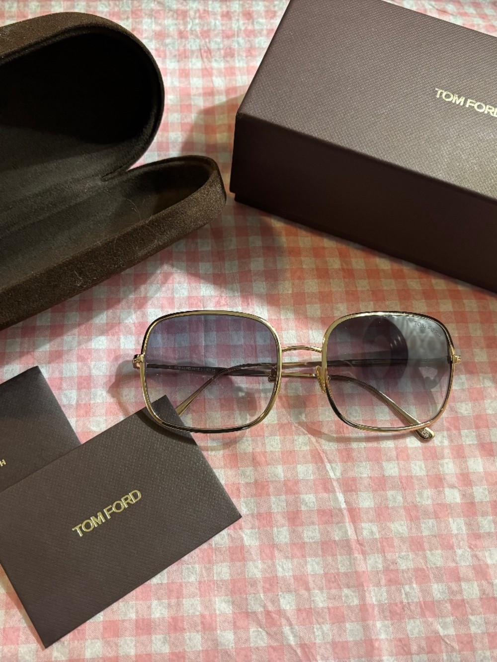 Gorgeous Tom Ford Square Oversized Gradient Blue Lens Sunglasses